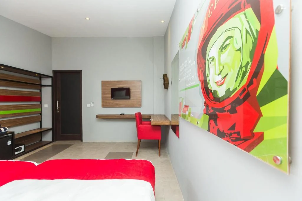 7룸스 스미냑 호텔 상세 정보 및 리뷰 Bedroom