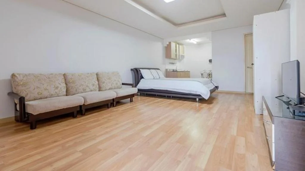 waltz on the beach 호텔 상세 정보 및 리뷰 Brahms - Interior view