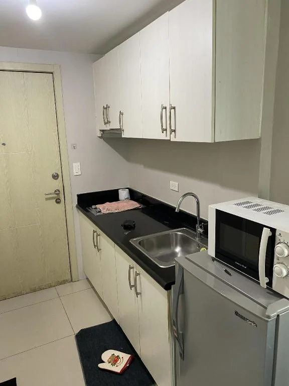 마카티의 아파트먼트 (26m², 침실 1개, 프라이빗 욕실 1개) 호텔 상세 정보 및 리뷰 Kitchen
